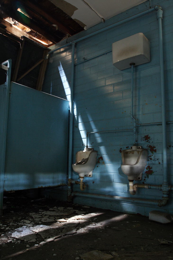 light and toilet